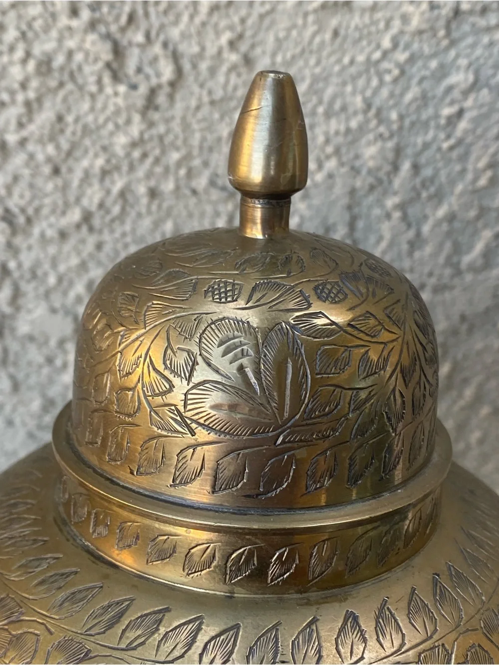 Vintage Brass Indian India Urn Ginger Jar & Lid 9”H Etched Ornate Intricate Vase